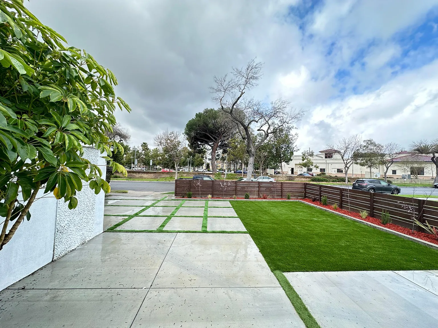 2 bed, 848 sqft, $3,500 — Photo 3
