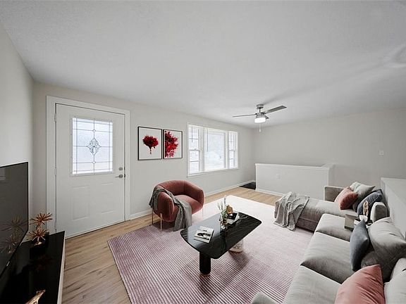 2nd image of 7021 Evanston Ave