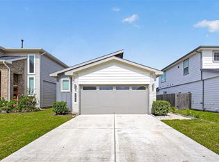 12820 Tokenhouse Ln, Houston, TX 77047