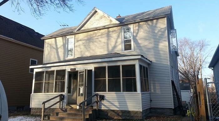 1st image of 1422 25th Ave N
