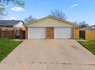 10246 Maverick Dr, Fort Worth, TX 76108