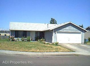 853 NE Thomas Ct, Hillsboro, OR
