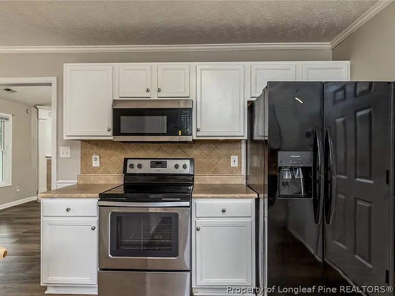 300 Pageant Ct — Photo 10