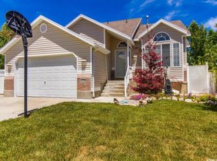 5774 W Dawn Vista Rd, West Jordan, UT 84081