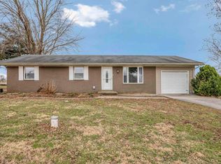 9819 Blake Rd, Wadesville, IN 47638