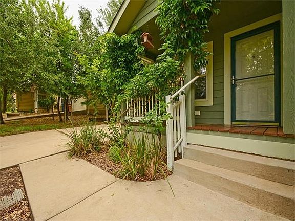 3rd image of 4603 Windy Brook Dr