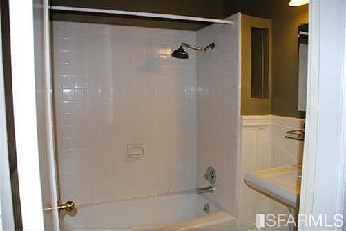 5th image of 853 Arguello Blvd