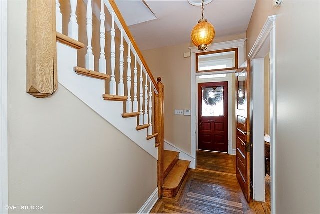 1st image of 1815 W Cuyler Ave
