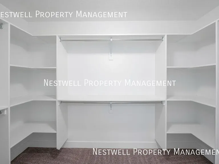 3596 E Ruby Ln — Photo 13