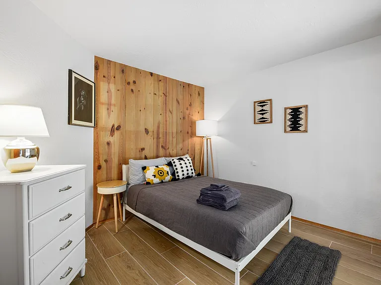 Main Floor Bedroom/Office/Gym (No Closet)