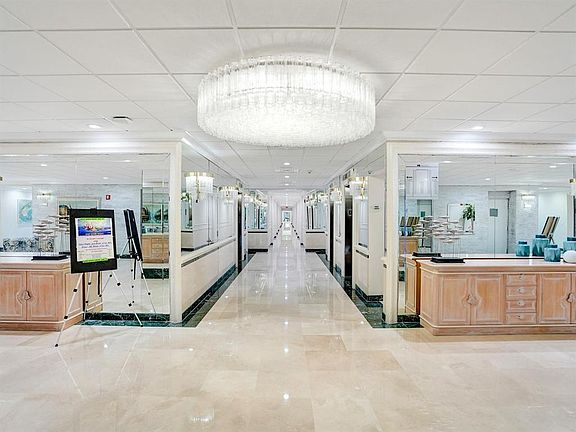 4th image of 3900 Galt Ocean Drive #2204
