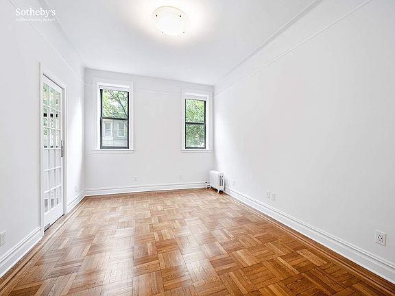 3rd image of 371 Fort Washington Ave APT 1H