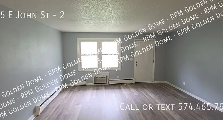 305 E John St #2 — Photo 3