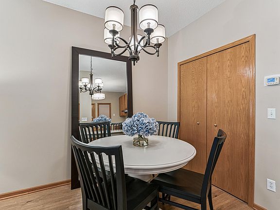 5th image of 8465 Cortland Rd #125