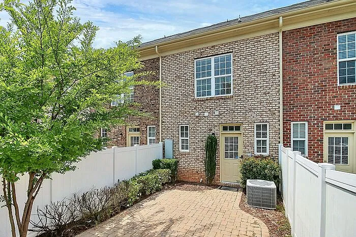 11209 Cedar Walk Ln — Photo 28