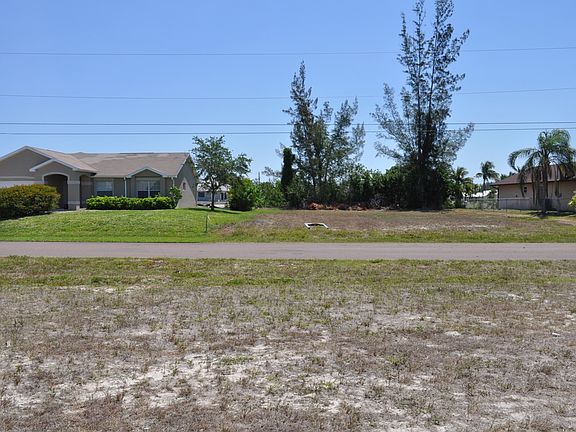 3rd image of 4350 SW 25th Ave
