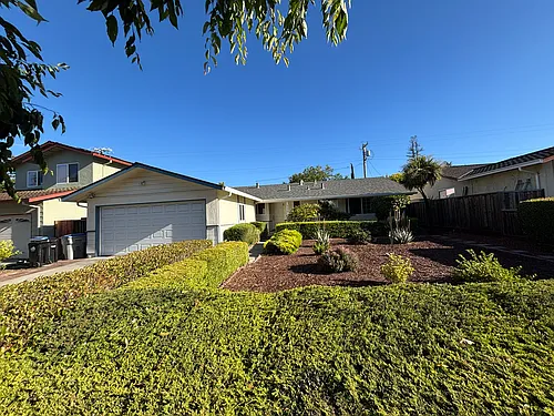 6426 Ivy Ln Photo 1