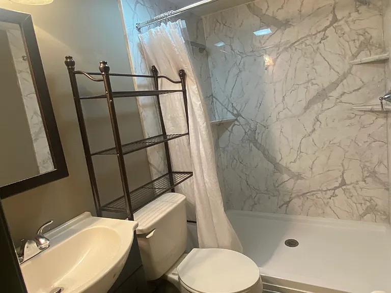 1765 Vertex Dr #U — Photo 4
