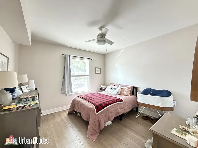 3247 N Damen Ave #1AC — Photo 18