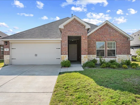 217 Redbarn Ln, Caddo Mills, TX 75135