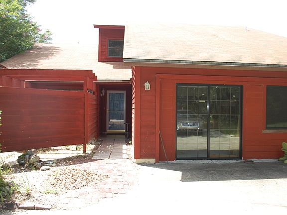 2nd image of 882 S County Road 21