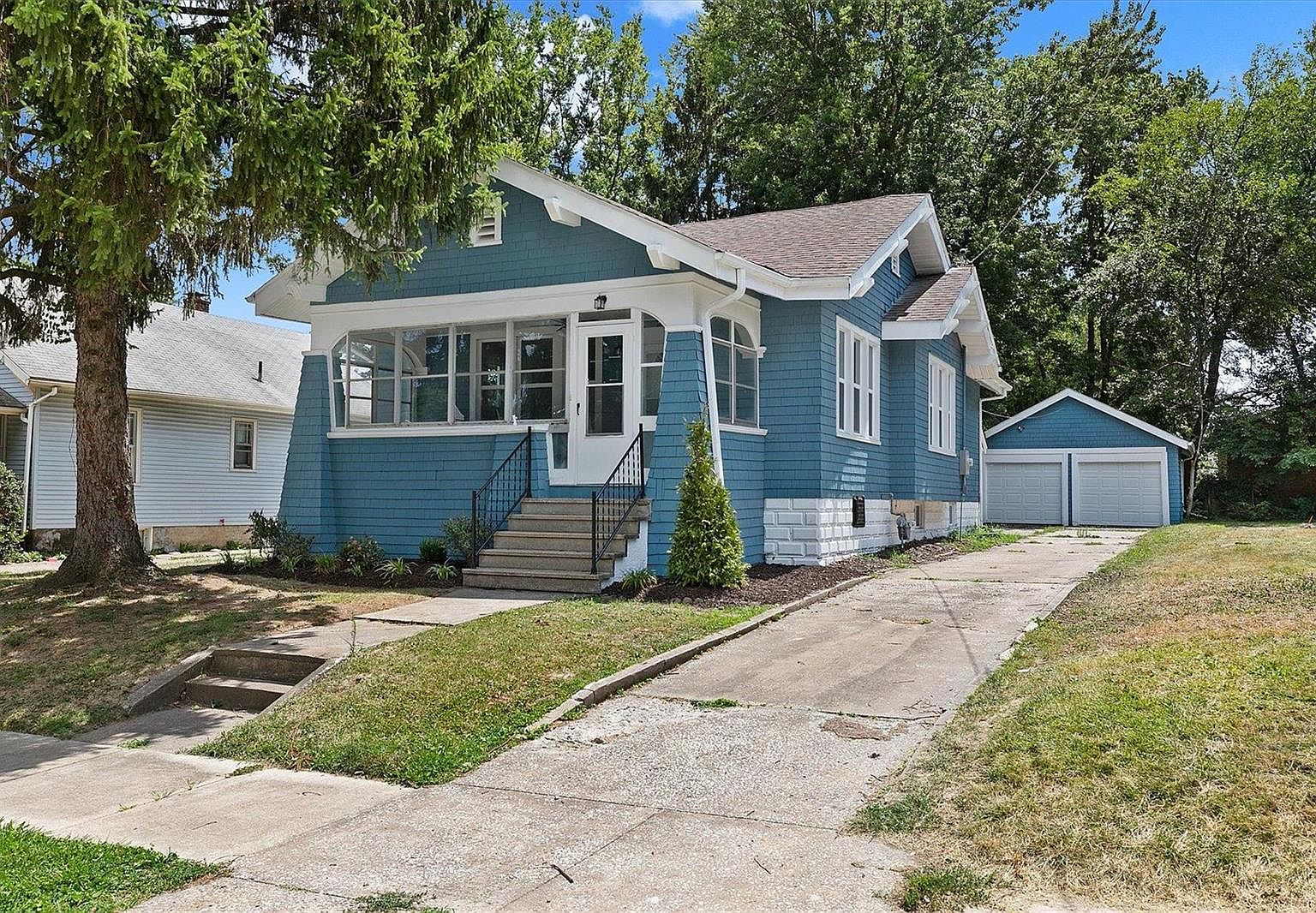 2633 Hillcrest Ave, Alton, IL 62002 Zillow