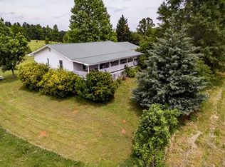 201 John Parker Dr, Mill Spring, NC 28756