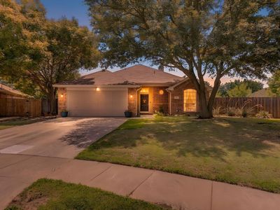112 Bullava Ct, Crowley, TX, 76036
