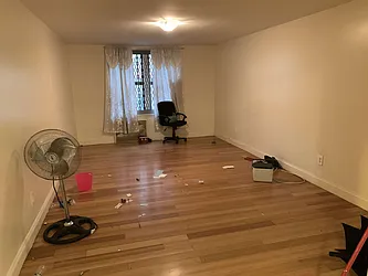 Rented by Tapiro Realty