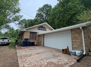 623 Miners Creek Rd, Guttenberg, IA 52052