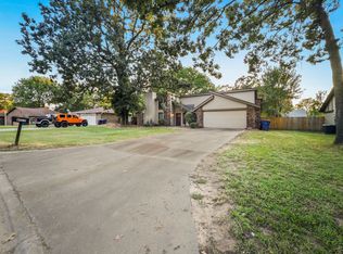 8512 Meadow Dr, Fort Smith, AR 72908