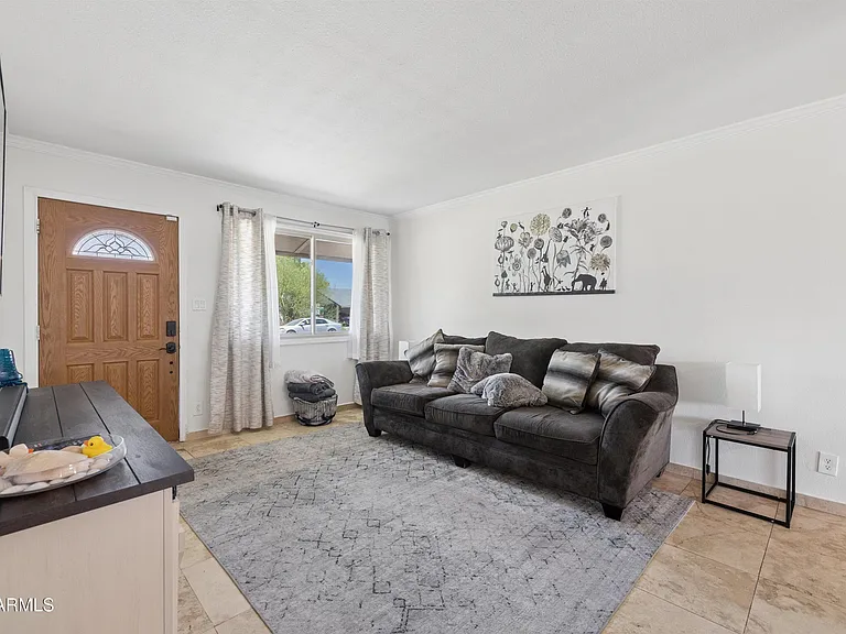 3615 S Margo Dr — Photo 6