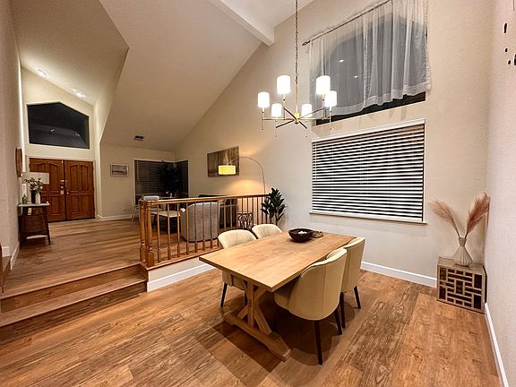 2nd image of 6131 Via De Los Cerros