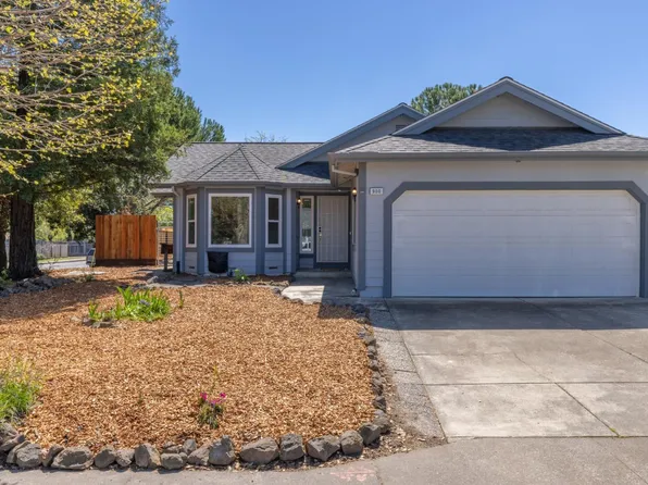 900 W Starburst Court, Windsor, CA 95492