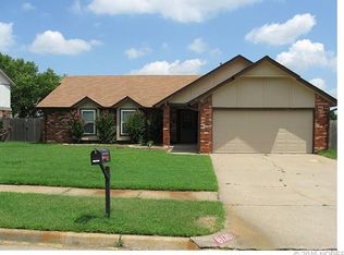 1308 S Gary Pl, Tulsa, OK 74104