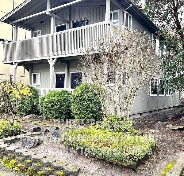 907 SW Holden St #2 — Photo 12