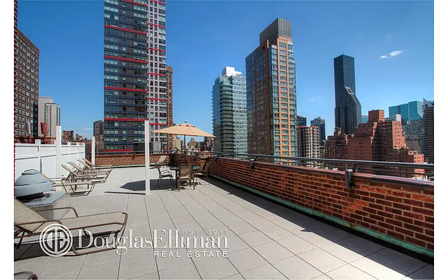 Sold by Douglas Elliman | media 7