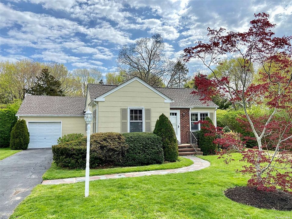 1st image of 1055 Old Shipyard Ln