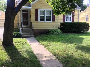 3822 E 8th St, Des Moines, IA 50316