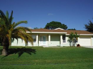 1157 SE Maxwell Ln, Port Saint Lucie, FL 34952
