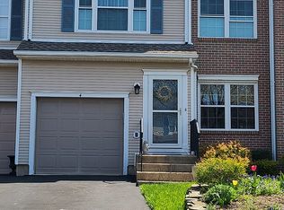 4 Quince Cir, Newtown, PA 18940