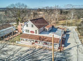 5567 Walnut St, Augusta, MO 63332