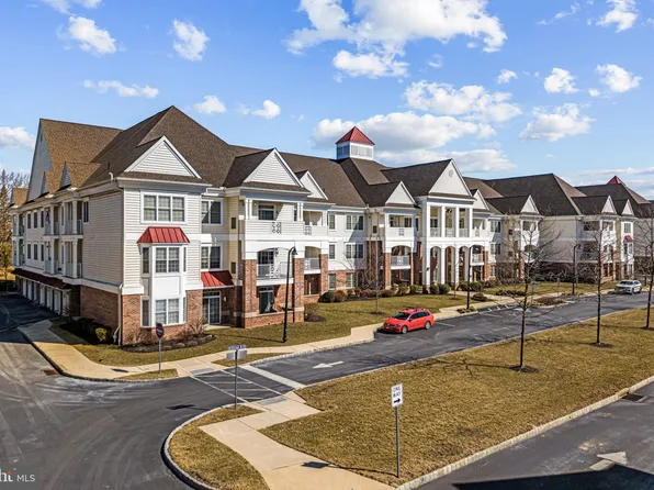 6217 Meridian Blvd, Warrington, PA 18976