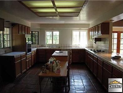 3rd image of 4619 Caritina Dr