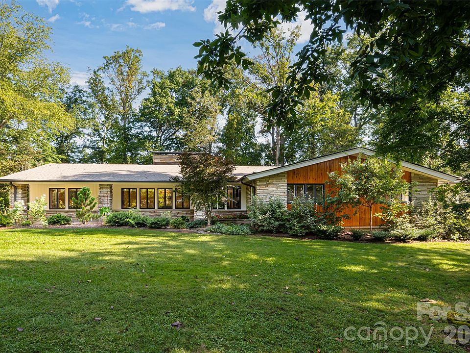 1st image of 6 Deerfield Rd
