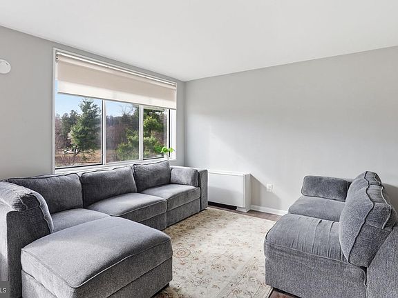 3rd image of 6641 Wakefield Dr APT 311