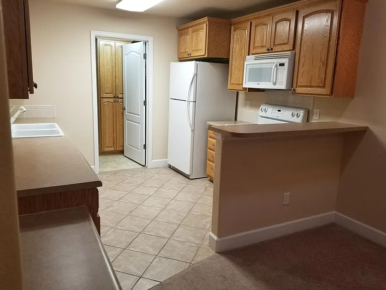 Kitchen 3