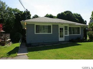110 Roycroft Rd, Syracuse, NY 13214