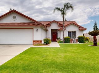 9815 Bourbon Rose Ct, Bakersfield, CA 93311