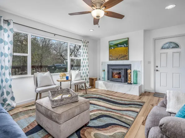 868 Green St, Placerville, CA 95667